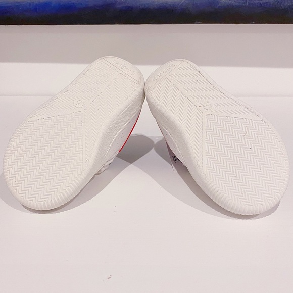 Carter’s toddler sneaker size 5 NWT! - Picture 8 of 10